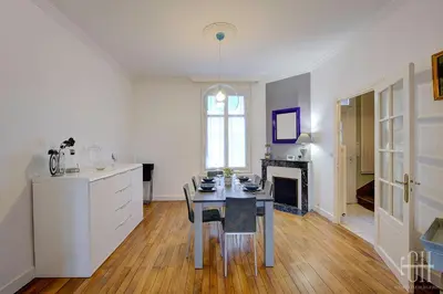 Cuisine ou kitchenette dans l'établissement Loéva - Maison de famille