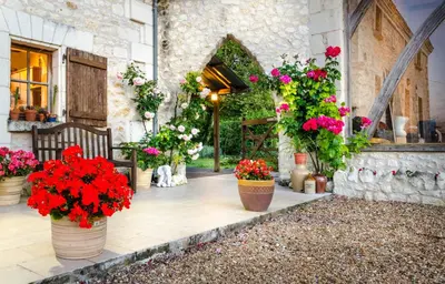 Jardin de l'établissement Gites Arches de Muschamp