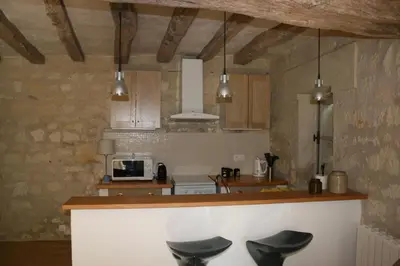 Cuisine ou kitchenette dans l'établissement Gite Chateau de Chaintres