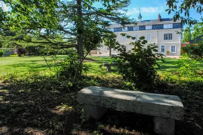 Jardin de l'établissement Hôtel Le Haut des Lys