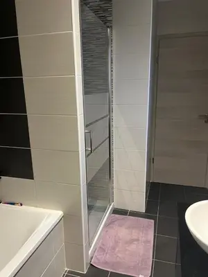 Salle de bains dans l'établissement Chambre chez l'habitant à 7kms du circuit des 24h