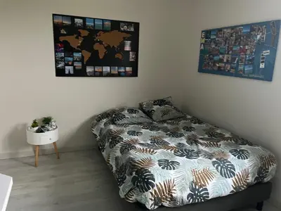 Un ou plusieurs lits dans un hébergement de l'établissement Chambre double à 7kms du circuit des 24h