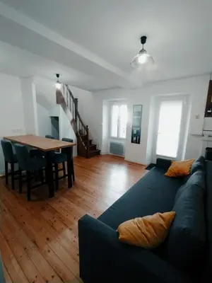 Coin salon dans l'établissement C'COZY - grande maison calme et lumineuse