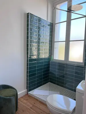 Salle de bains dans l'établissement Le Clos Gabrielle