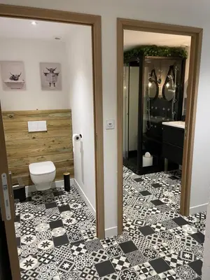Salle de bains dans l'établissement Fermette des Luarts