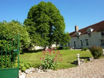 Jardin de l'établissement Maison dans belle longère - La Serrerie