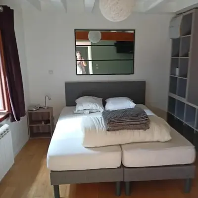 Chambres d hôtes entrée+sanitaires indépendantes