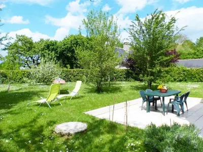 Jardin de l'établissement Maison rénovée du XVIe, jardin clos, proche de la Loire et châteaux, tout inclus, équipements complets - FR-1-381-562