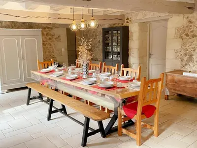 Plan de l'établissement Gîte de charme avec piscine chauffée, salle de jeux, et salle de fitness proche du lac de Rillé - FR-1-381-563