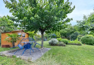 Jardin de l'établissement Le Troglogite Mignon - Maison et Jardin