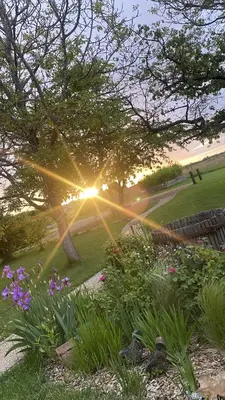 Lever ou coucher de soleil vu de la maison de vacances ou à proximité
