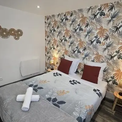 Le Petit Caporal - Cour Privée - Parking Privée