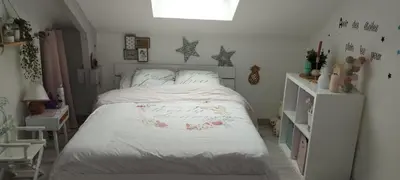 Un ou plusieurs lits dans un hébergement de l'établissement Chambres dans maison campagne circuit LE MANS