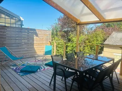 Balcon ou terrasse dans l'établissement Maison d exception au Mans Garage XXL et Terrasse
