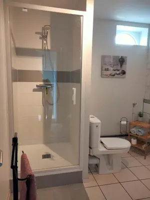Salle de bains dans l'établissement Ferme de l'Etang - Gîte
