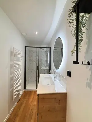 Salle de bains dans l'établissement Le Studio Bohème