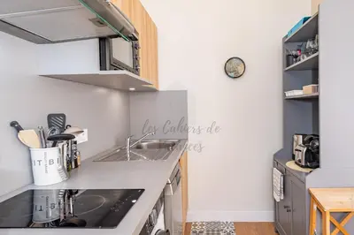 Cuisine ou kitchenette dans l'établissement Duplex avec parking privé les Cahiers de Vacances