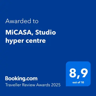 Certificat, récompense, panneau ou autre document affiché dans l'établissement MiCASA, Studio avec Clim hyper centre
