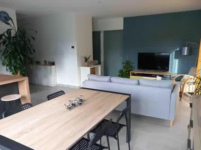 Télévision ou salle de divertissement dans l'établissement Maison de la croix Marion