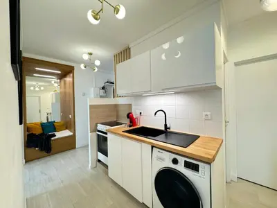 Cuisine ou kitchenette dans l'établissement De Gaulle - Parade 24h - Parking - 6 pers
