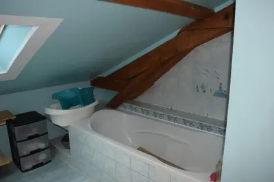 Salle de bains dans l'établissement Location24hLemans