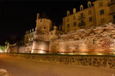 Plan de l'établissement Maison de campagne à la ville