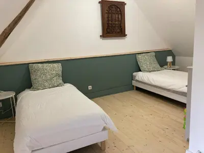 Un ou plusieurs lits dans un hébergement de l'établissement Cottage au calme entre vignes et champs, au coeur du pays des châteaux