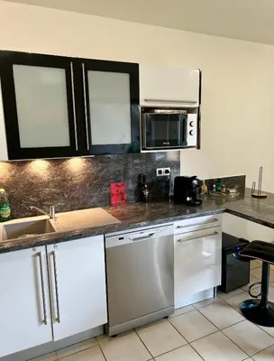 Cuisine ou kitchenette dans l'établissement Maison calmer & confort