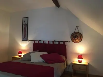 Un ou plusieurs lits dans un hébergement de l'établissement Maison familiale à Cheverny, jardin clos, animaux acceptés, 6 personnes - FR-1-491-338