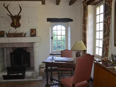 Plan de l'établissement Demeure de caractère avec charme ancien et modernité contemporaine - FR-1-491-347