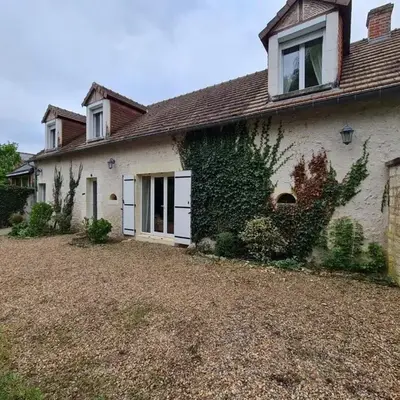 Maison de caractère avec jardin clos