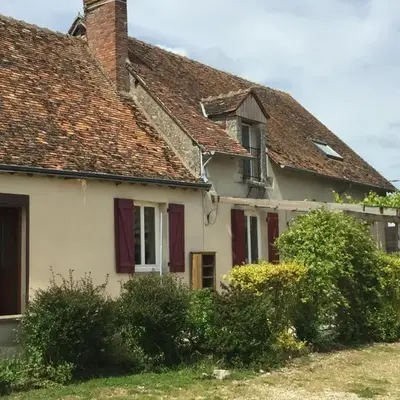 Gîte spacieux avec cheminée et salle de jeux - FR-1-491-442