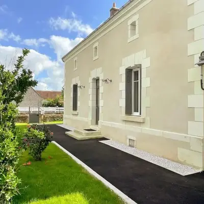 Gîte rénové avec billard