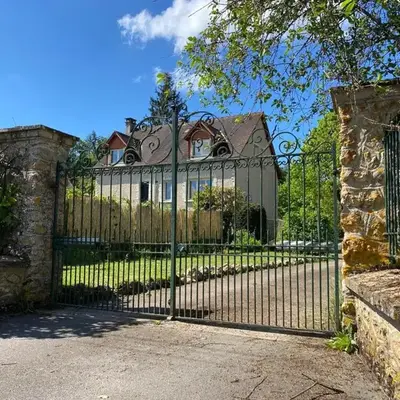 Grande Maison en Bord de l'Eau avec Jardin - 6 Chambres