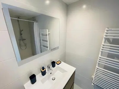 Salle de bains dans l'établissement Domaine Jeanne de Laval