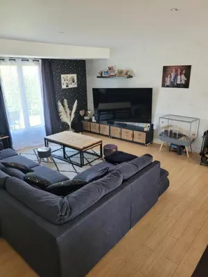 Plan de l'établissement Chambres conforts climatisées **24 heures du Mans**