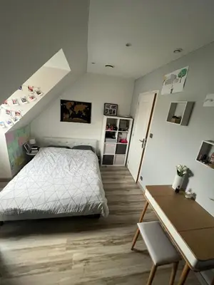 Plan de l'établissement Chambres conforts climatisées **24 heures du Mans**