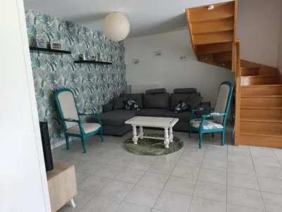 Coin salon dans l'établissement Gites de la Bénardière