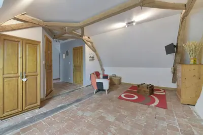 Télévision ou salle de divertissement dans l'établissement La Cassine - Maison du 18e siècle