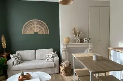 Coin salon dans l'établissement Le cocon du Faubourg