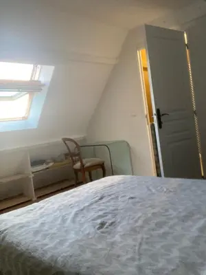 Un ou plusieurs lits dans un hébergement de l'établissement Le Nid - Maison accueillante avec accès donnant sur le Cher