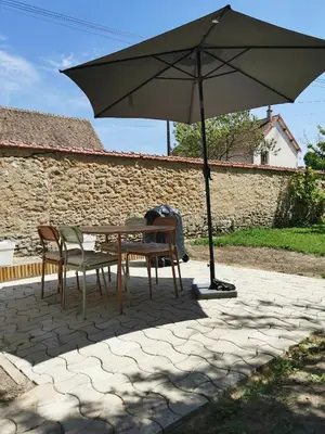 Terrasse ou espace extérieur de l'établissement Les vergers de St Nicolas