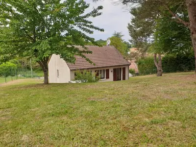 Jardin de l'établissement Maison charmante à Seigy, vue sur jardin, accepte animaux.