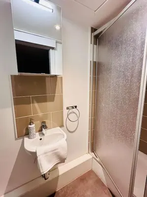 Salle de bains dans l'établissement Lakanal 9 - Appart Prébendes Tours