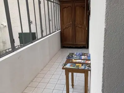 Plan de l'établissement Gîte élégant avec grand jardin privé, idéalement situé près des châteaux et activités, tout inclus - FR-1-491-358