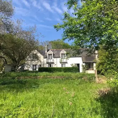 Huis op een eiland in de Loire