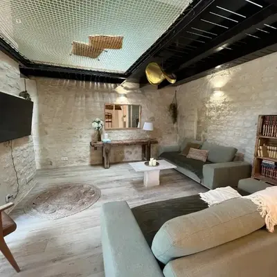 Gîte du Puits Chauveau Spa Vignes Chateaux 8pers