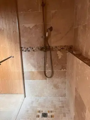 Salle de bains dans l'établissement Le Clos de la Rodaie Bourgueil Loire Valley