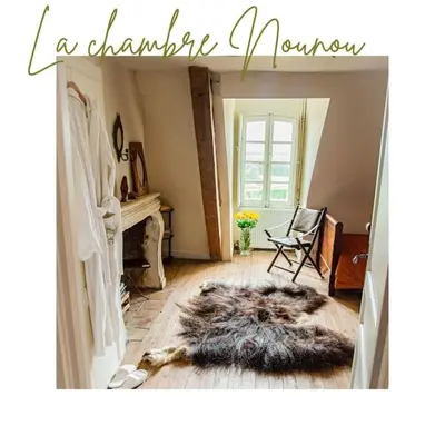 Coin salon dans l'établissement Château d'Ardenay sur merize