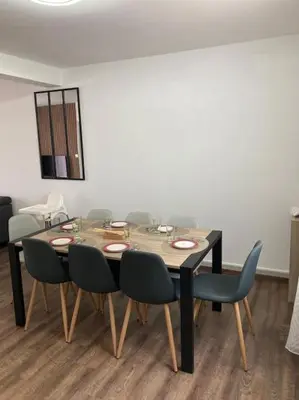 Coin salon dans l'établissement Gîte Coccinelle
